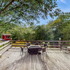 Mimi's Ranch House - Charming Country Ranch Retreat